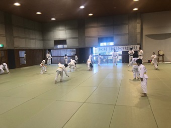 ���z�_��������