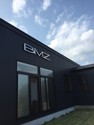 BMZ{